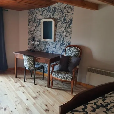 Semesterbostad Maison 2 Chambres, Pleine De Charme Vic-le-Comte
