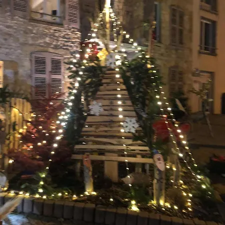 Maison 2 Chambres, Pleine De Charme Dom wakacyjny Vic-le-Comte